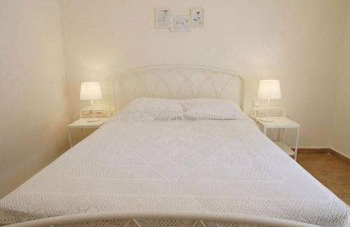 Xaradiotis House - A modern home away from home - Photo 27