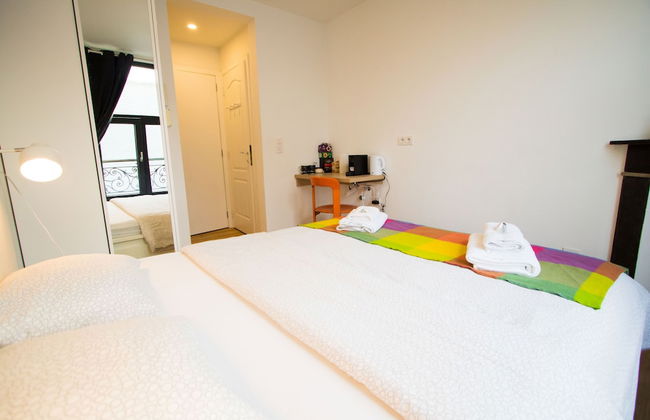 Charming Triplex Near Avenue Louise - Photo 17