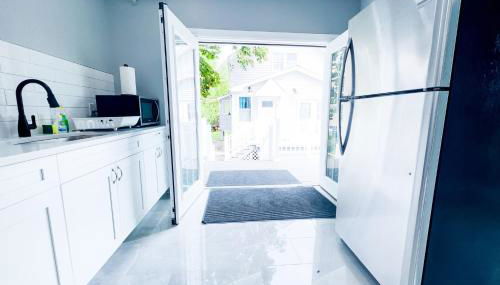 2 Homes, 1 Stay-7BR Niagara Falls Compound - Foto 5