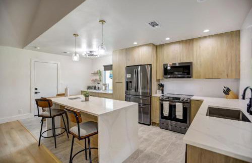 Custom Designer Home. Sleeps 9. Close to domain Q2 - Foto 7