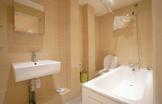 Lovely 2-bed Apartment in London - Foto 17