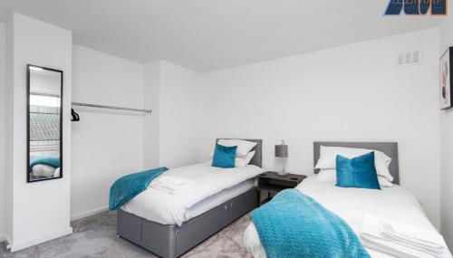 Modern 3 Bed Home in Bathgate with Garden - Photo 3