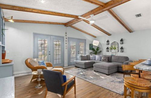 Fanta Sea - Private Seasonal Hot Tub, Game Room, Walk to Beach, Pets OK, & More! - Foto 39