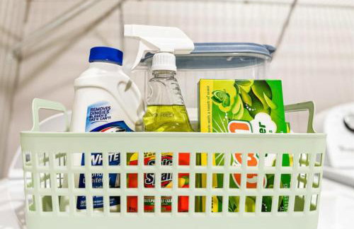 King Bed! Soaking tub! Fenced Yard w Screen Patio - Foto 49