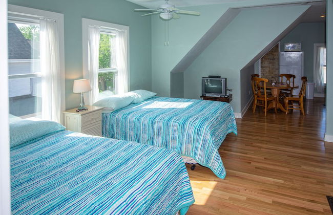 Serendipity Resort & Suites - Photo 14