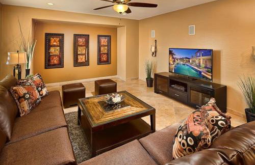 Prime Location, Heated Pool, Hot Tub, Fire Pit, Bbq, More - Foto 5