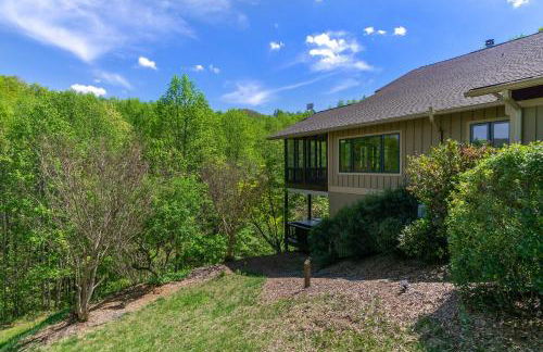 Fireside Retreat Hot Tub, Game Area, Fire Pit & Mountaintop Views! - Foto 46