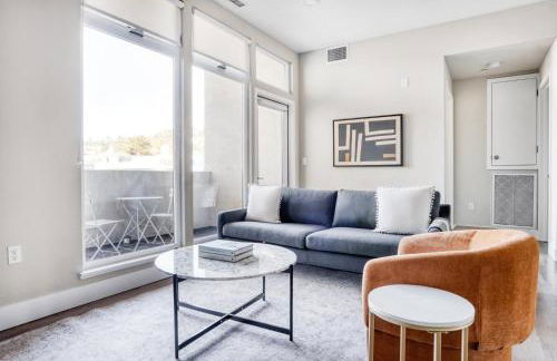 San Carlos 2BR w Gym Pool BBQ nr Caltrain SFO-910 - Foto 1