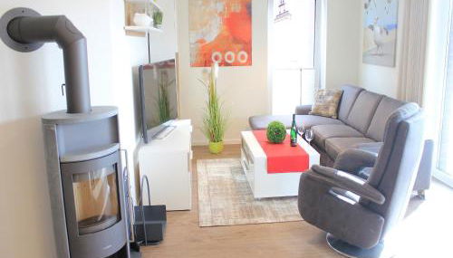 Silbermöwe im Kirschgarten - Foto 4