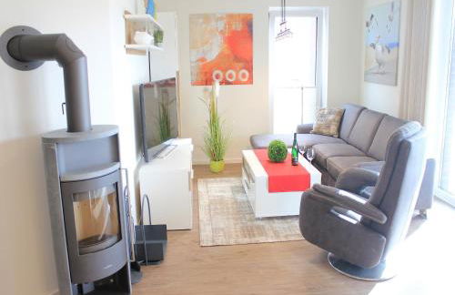 Silbermöwe im Kirschgarten - Foto 4