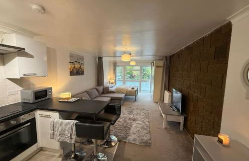 1st floor studio flat in Crawley! Close to Gatwick - Foto 5