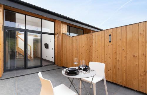 Romano Estate, The Courtyard - Photo 27