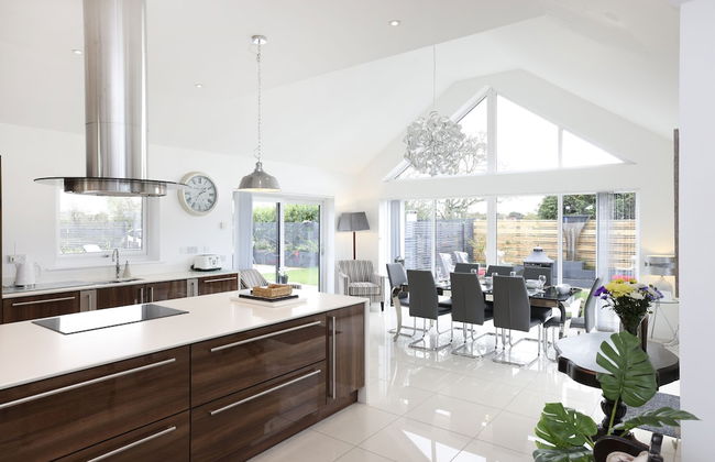 JOIVY Luxurious & Spacious 3Br House With A Hot Tub - Foto 17