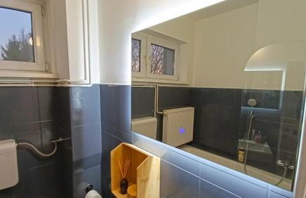 Home Run Apartment - Photo 22