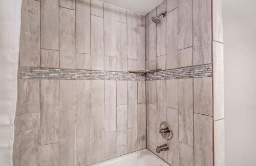 Near Downtown, Shelby Parks Farm - Haddington Home - Foto 78