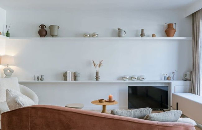 High end Apartment Nearby the Beach in Knokke With Parking - Foto 3