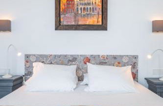 Can Ema, villa moderna con piscina frente al mar - Photo 18