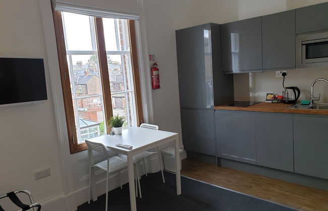 McMillan House Studio Apartments - Foto 18