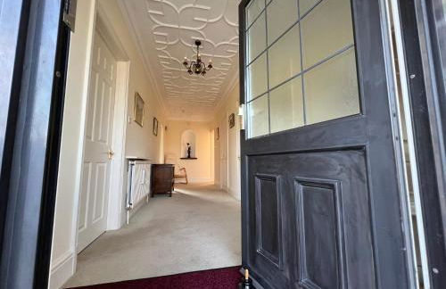 Spacious bungalow with large private garden - Foto 3