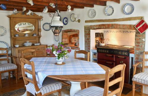 Southview Cottage - Photo 4