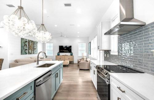 Azure! Sleeps 22 - Golf Cart - Beach Access - Pool - Foto 47