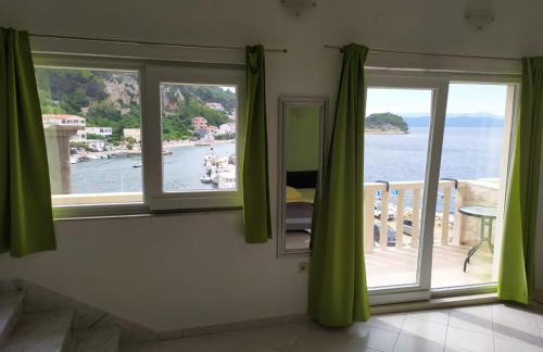 Apartmani Mira - Photo 28