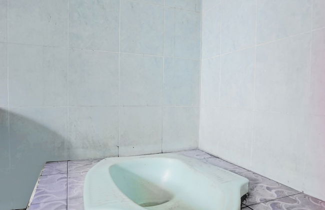 OYO Life 92840 Wisma Morricco - Foto 23