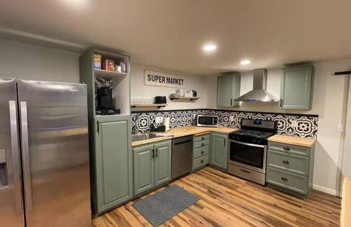 Utah Valley Retreat - Luxurious Self check-in Apt, UVU BYU, EV Charge - Foto 8