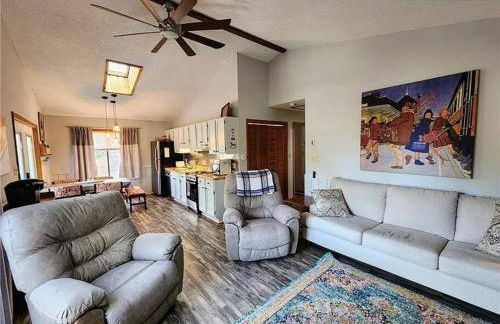 Cozy Cabin Walkable to Beech Mt Resort - Foto 29