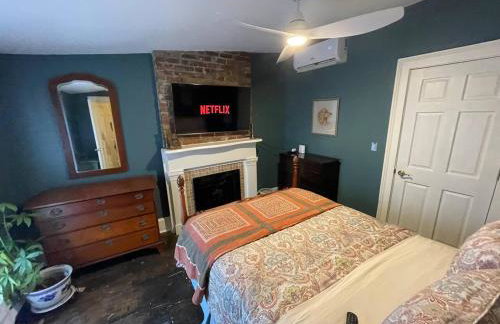 Downtown 3BR duplex full kitchen parking off i-787 - Foto 2