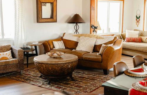 Twentynine Palms Desert Oasis with Pool and Hot Tub! - Photo 4