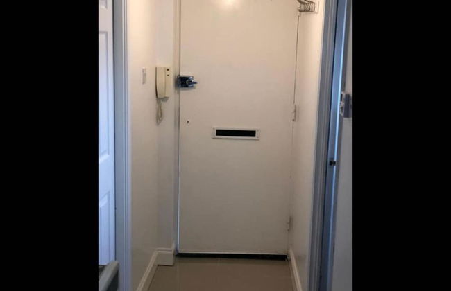 Small Modern Comfortable 2 Bedroom Apartment - Cmyr - Foto 44