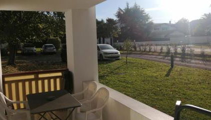 Cambo Centre, commerces et nature à 5 min à pied et proche Thermes - Foto 3, Garden view