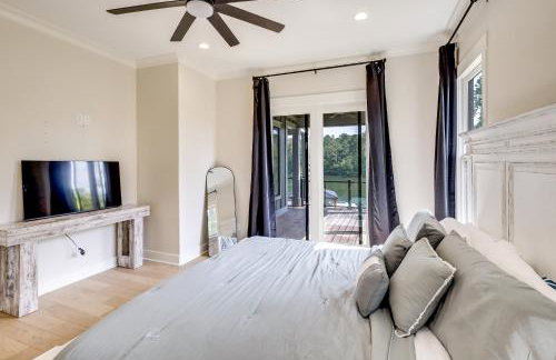 Dock and Views Spacious Lake Sinclair Retreat - Foto 17