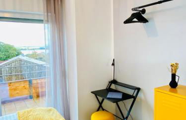 Belisima Apartments I Ferienwohnung Rimsting - Krautinsel I Chiemsee I Modern mit Seeblick I 2 Balkone I 2 Schalfzimmer I Waschmaschine I Parkplatz I Nähe Bäcker - Foto 13