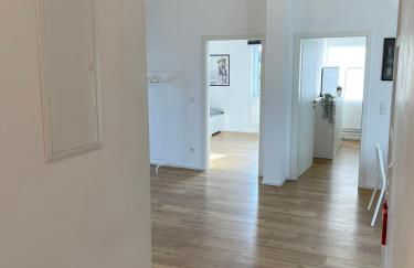 Moderne Unterkunft mit 5 Betten in Pfaffenhofen-Baden-Württemberg - Foto 6