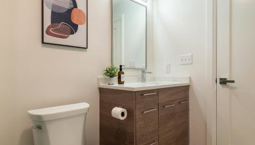 Modern Furnished Apartment in Heart of Quincy - Foto 3