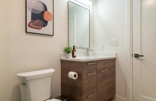 Modern Furnished Apartment in Heart of Quincy - Foto 3