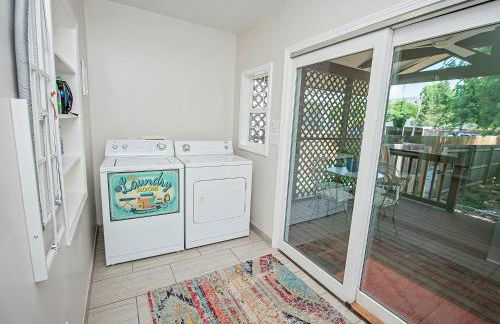 The Cherry St House near Missouri State University - Foto 21