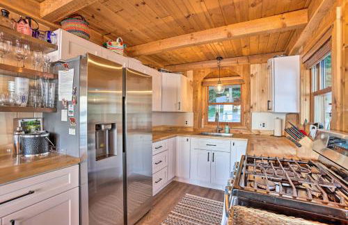 Updated Glen Arbor Cottage on Lake Dock and Mooring - Foto 10