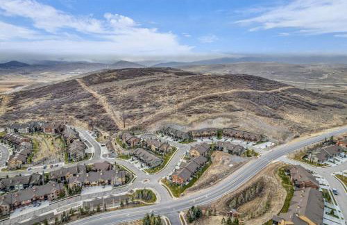 Black Rock Ridge Private Hot Tub & Views - Photo 40