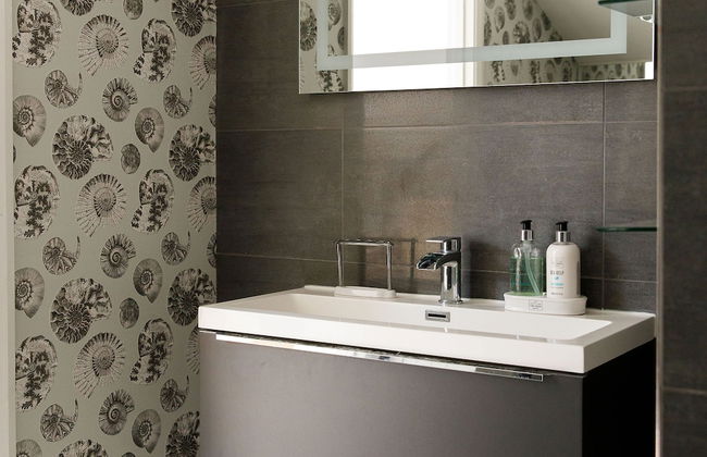 Vibrant Seafront Home With Seasonal Pool - Foto 24