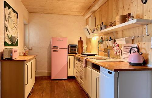 Kanne Cottage Flaire Suite - Photo 9