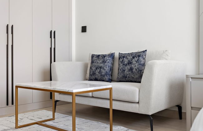 Chic Studio in Arjan With Pool Game Room and gym - Photo 7