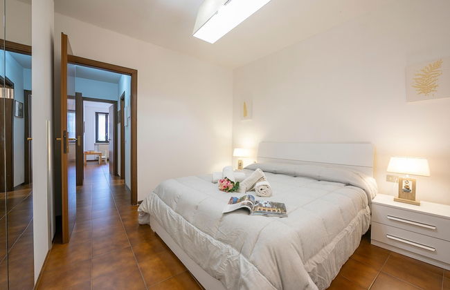 Alma - Near Lake in Sal - Photo 7