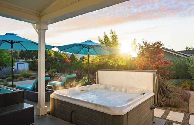 Luxe, Pool, Spa, Fire Pit, Game Room, Piano Sonoma Pool Retreat by Avantstay - Foto 46