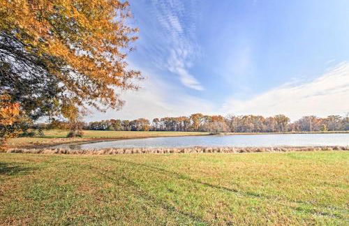 Lakefront Vacation Rental with Patio and Grill! - Foto 25