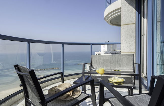 Luxurious 90sqm 2BR Beach Front - Foto 19