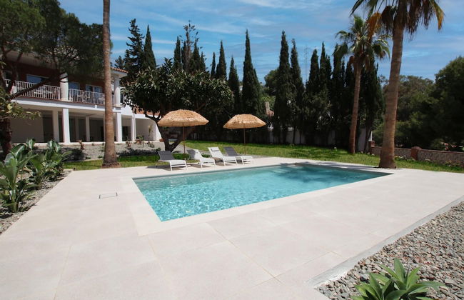 Tess Villa Olmos in M Laga - Foto 17