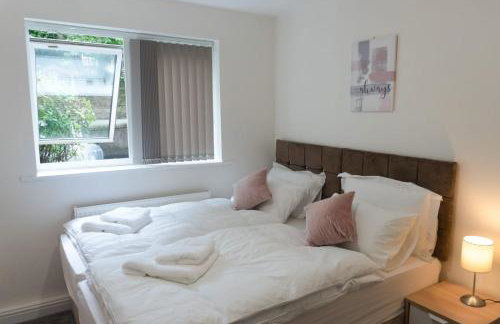 Gorgeous ground floor apartment + free parking - Foto 2